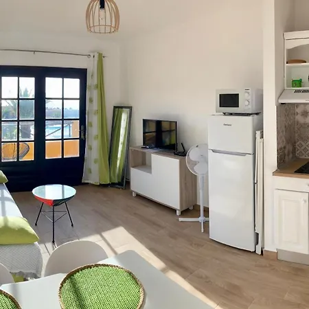 Apartman House *